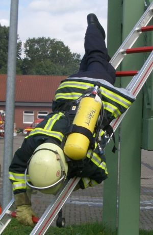 Selbstrettung aus engen Fenstern