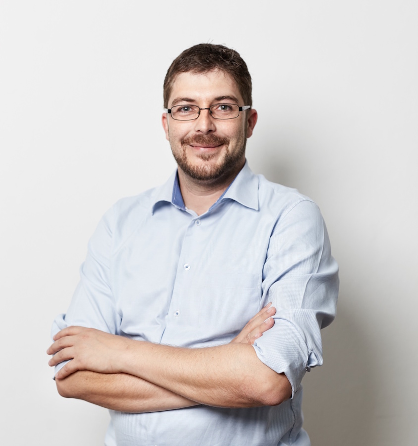 Mag. Clemens Könczöl